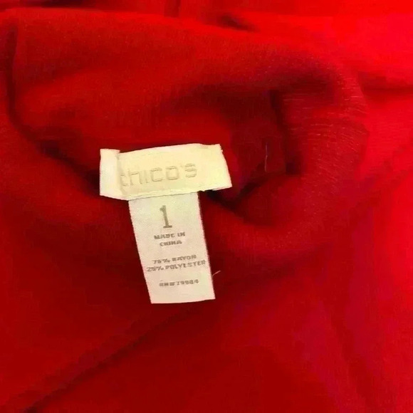 Chico Red Turtleneck size 1 - Picture 3 of 3